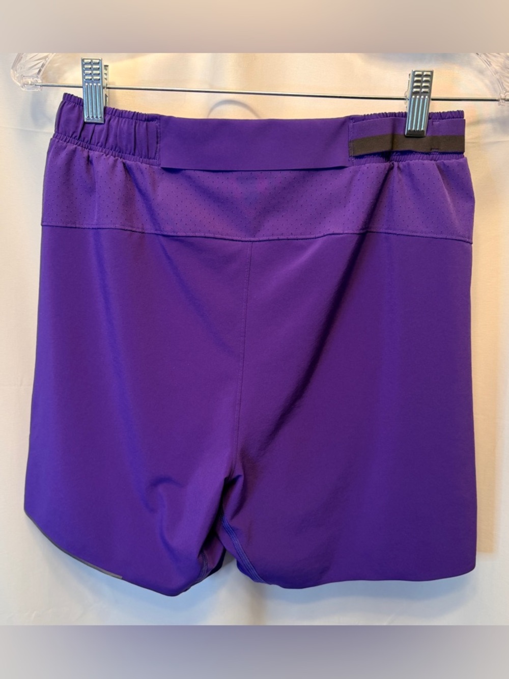 Lululemon Men’s Medium Surge Shorts Purple 6" Inseam Lined Run Workout - Picture 6 of 11